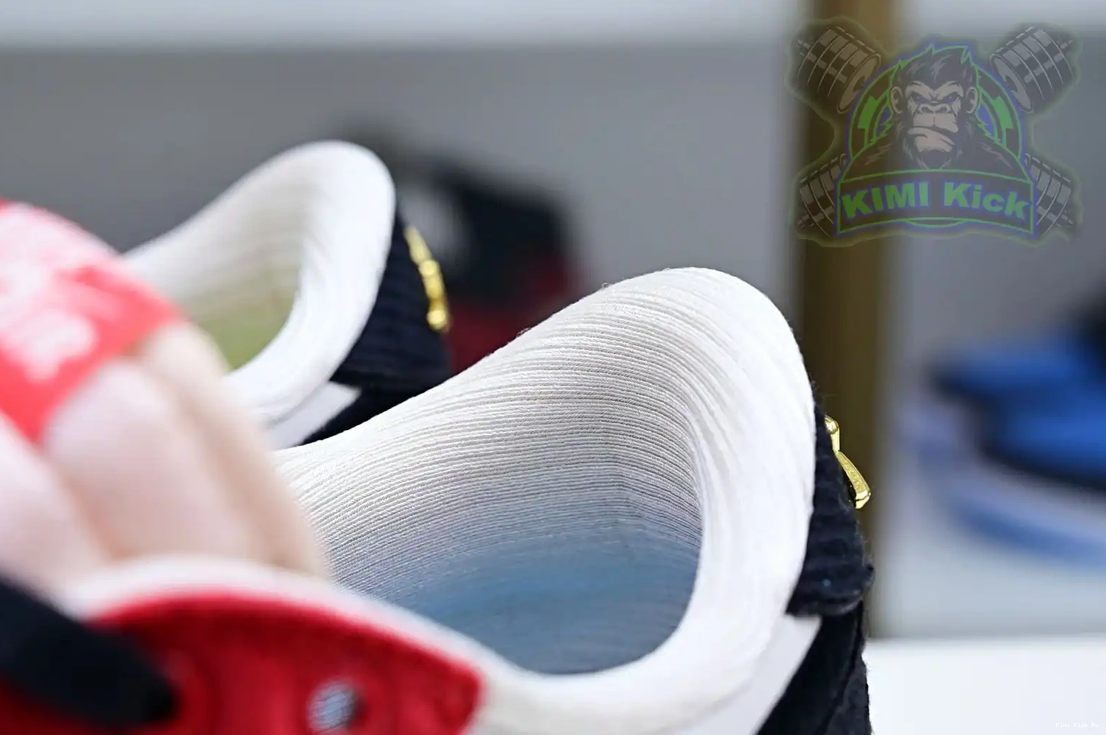 Room “Away” Low OG Jordan Air Trophy Jordan Kimikick x 1 0820